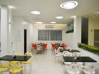 Sai Mahal Hotel Shirdi Restaurant
